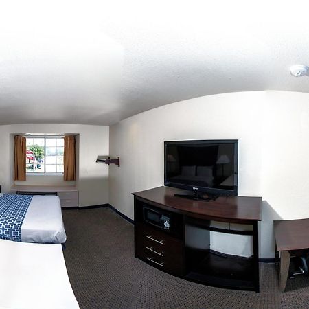 Rodeway Inn & Suites Lewisville I-35 חדר תמונה