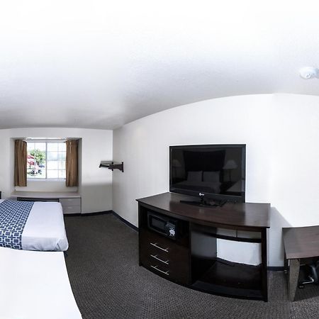 Rodeway Inn & Suites Lewisville I-35 חדר תמונה